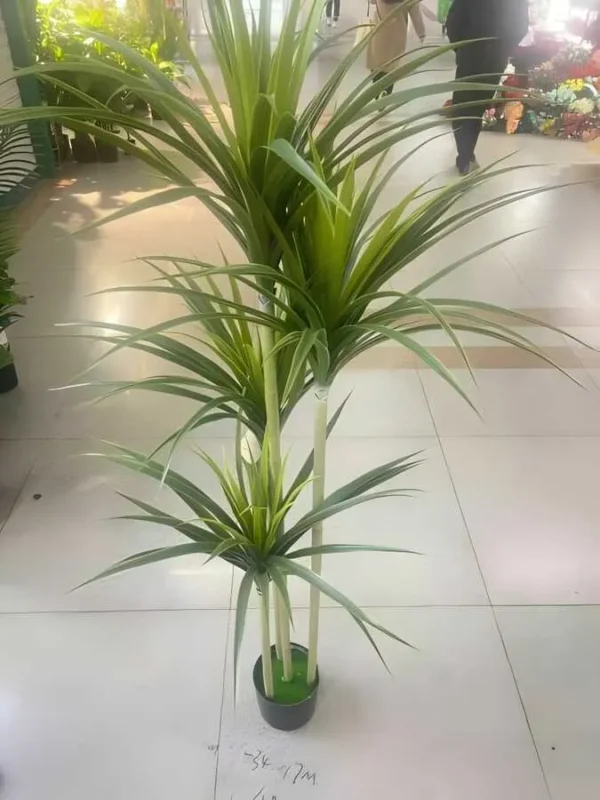 PLANTA ARTIFICIALA 1.7M