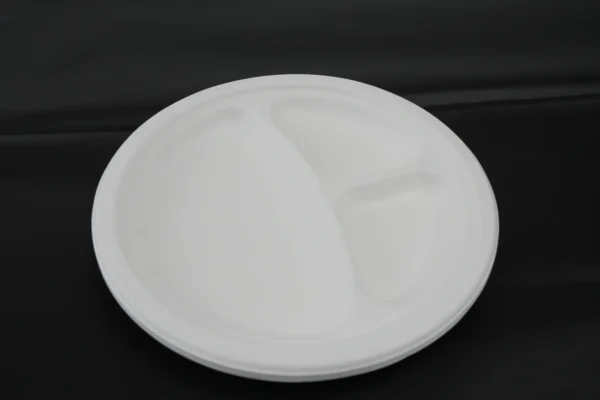Farfurii De Unică Folosință Din Carton (3 Compartimente)