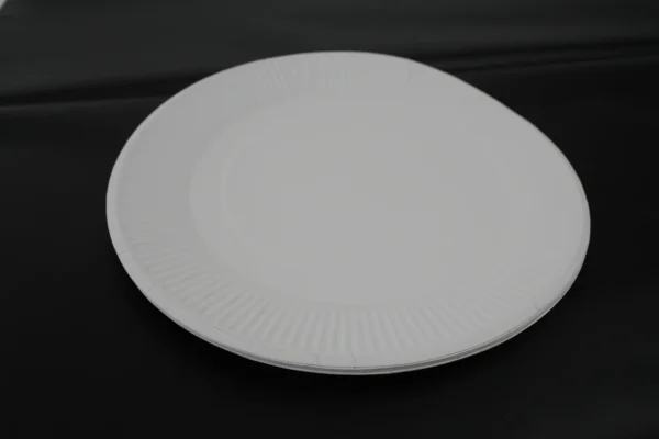 Farfurii De Unică Folosință Din Carton (21Cm)