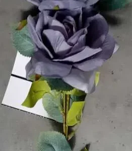 FLOARE ARTIFICIALA
