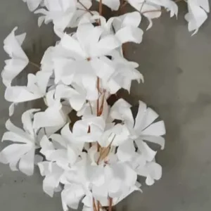 FLOARE ARTIFICIALA
