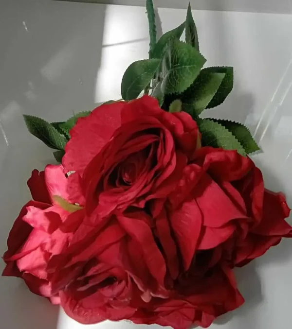 FLOARE ARTIFICIALA
