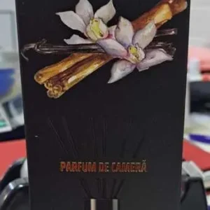 PARFUM CAMERA VANILIE SI SCORTISOARA 120ML