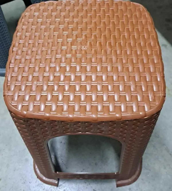 TABURET RATAN NEW BELMA